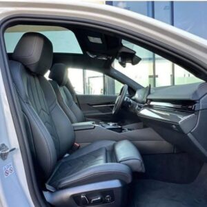 BMW 520 d xDrive Touring M Sport – Image 11