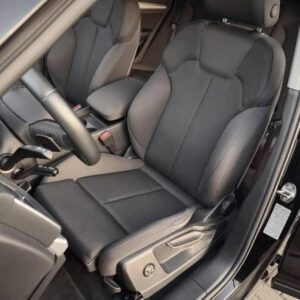 Audi Q5 2.0 – Image 21