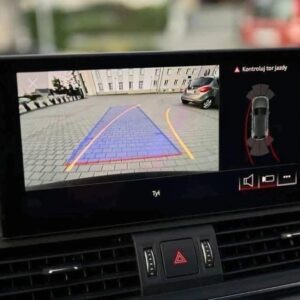 Audi Q5 2.0 – Image 22