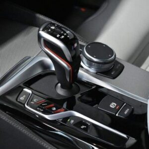 BMW M5 4.4 – Image 22