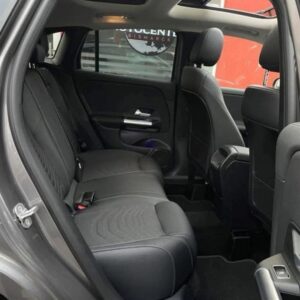 Mercedes-Benz GLA 200 – Image 19