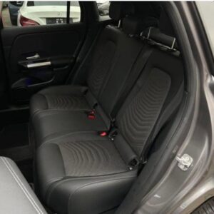 Mercedes-Benz GLA 200 – Image 21