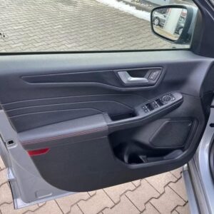Ford Kuga – Image 4