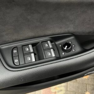 Audi Q8 60 – Image 10