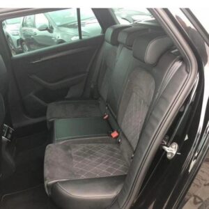 Skoda Superb 2.0 TDI DSG SportLine – Image 12