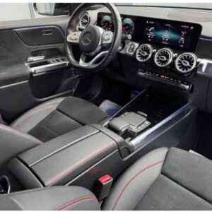 Mercedes-Benz GLB 200 AMG LINE – Image 14