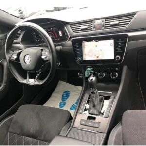 Skoda Superb 2.0 TDI DSG SportLine – Image 4