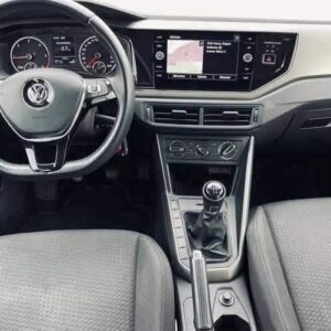 Volkswagen Polo 1.6 – Image 9