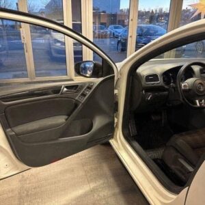 Volkswagen Golf 2.0 / GTD / DSG – Image 4
