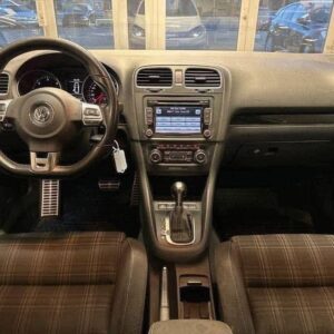 Volkswagen Golf 2.0 / GTD / DSG – Image 10