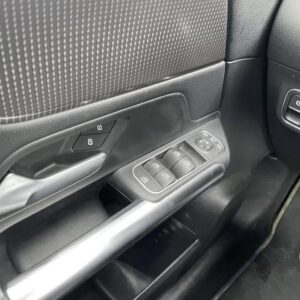 Mercedes-Benz GLA 200 – Image 11