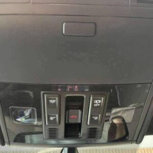 Volkswagen Polo 1.0 / TSI / R Line / Highline – Image 12