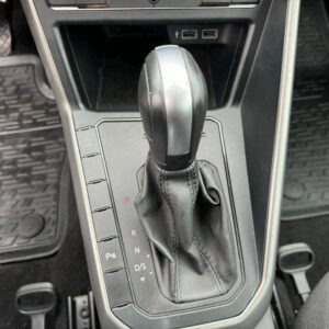 Volkswagen Polo 1.0 / TSI / DSG / Highline – Image 11