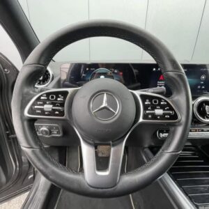Mercedes-Benz GLA 200 – Image 3