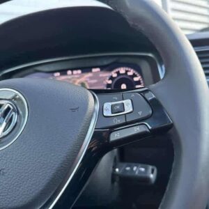 Volkswagen Golf 1.4 / TSI / DSG / R Line – Image 18